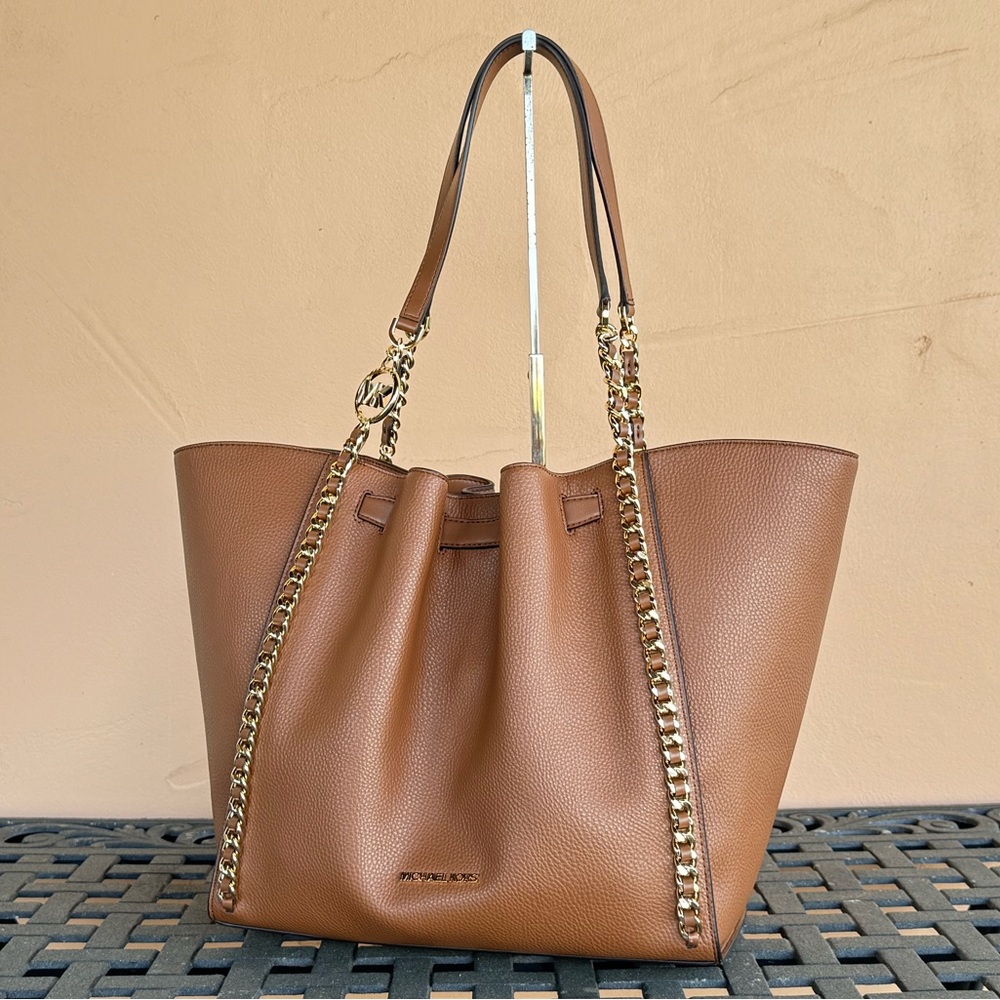 Michael Kors Mina Large Belted Chain Shoulder Tote Bag Brown Luggage_4